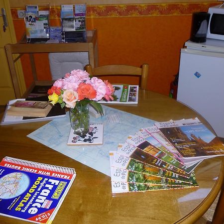 Family Delcour Bed and Breakfast Mailly-Maillet Esterno foto