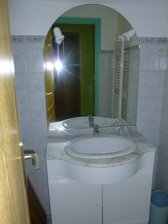 Family Delcour Bed and Breakfast Mailly-Maillet Esterno foto