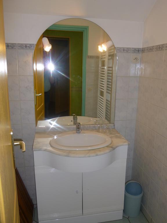 Family Delcour Bed and Breakfast Mailly-Maillet Esterno foto